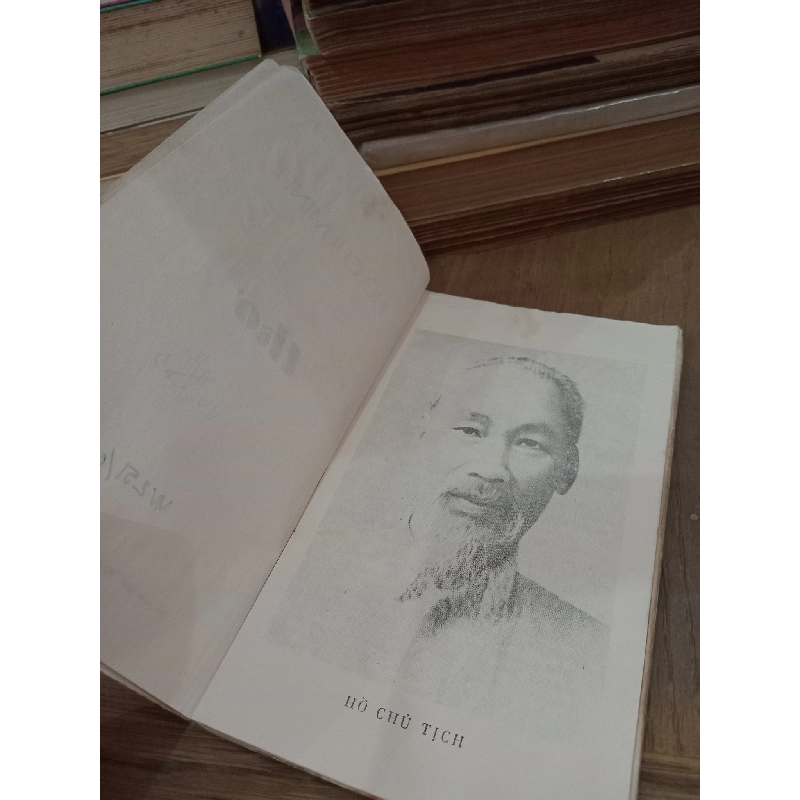 Thơ - Hồ Chí Minh 786541