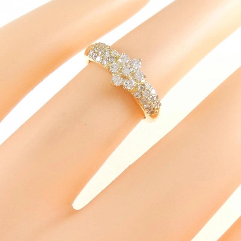 Nhẫn kim cương K18YG hoa 0.38CT 670062