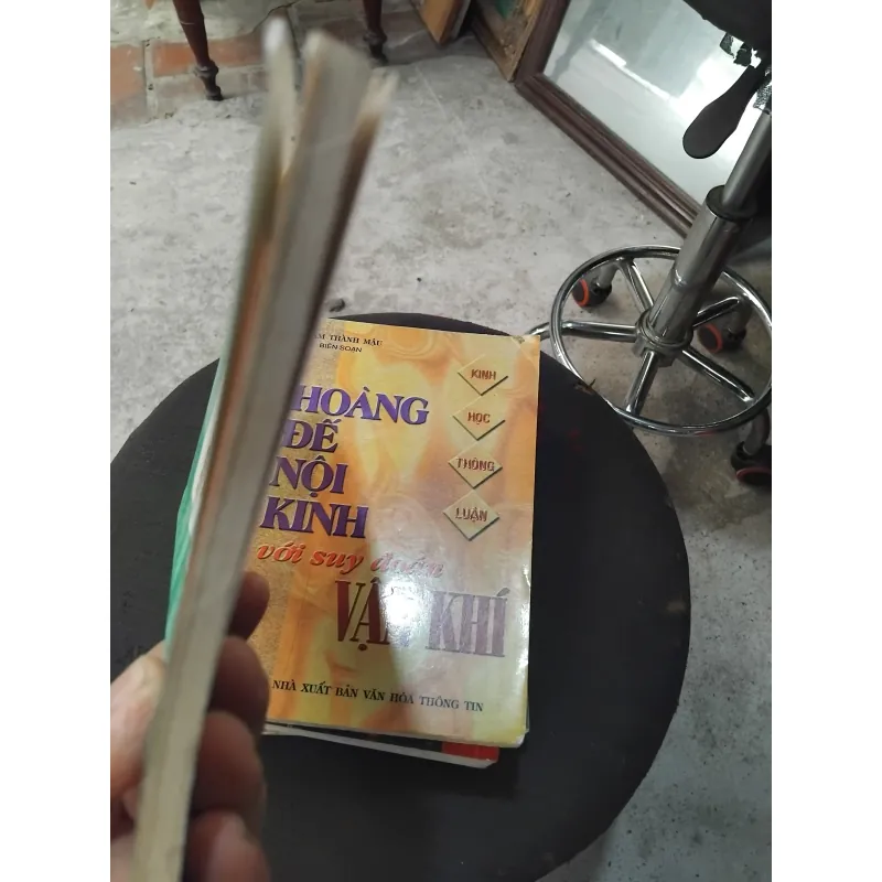 Hoạt nhân toát yếu ( Quân dân y, thú y và dưỡng sinh )  1023883