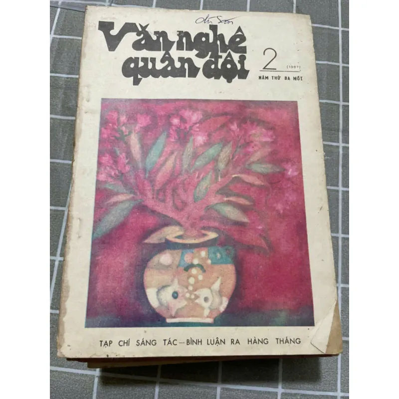TẠP CHÍ VĂN NGHỆ QUÂN ĐỘI 2.87 556952