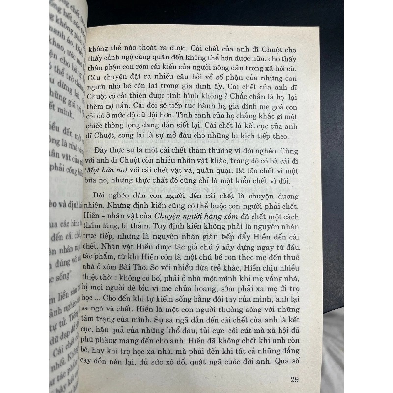 Phân tích tác phẩm Nam Cao trong nhà trường - Nguyễn Văn Tùng 674109
