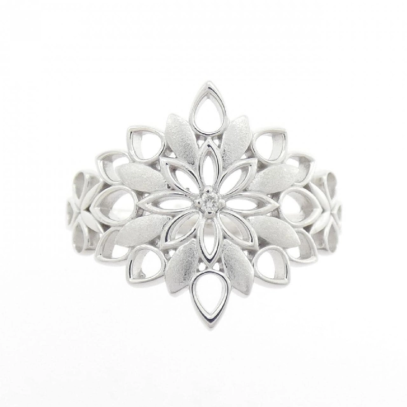 Nhẫn kim cương hoa K18WG 0.01CT 668711