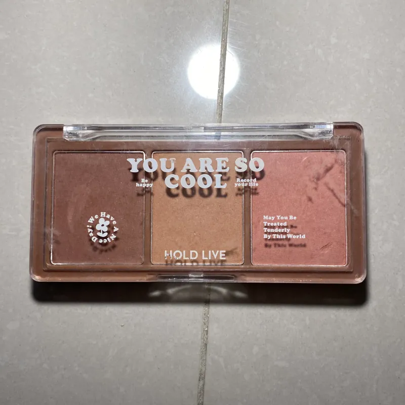 Phấn má hove live 970063