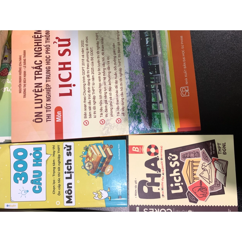 Combo 3 quyển sách ôn sử tốt nghiệp thpt 509729