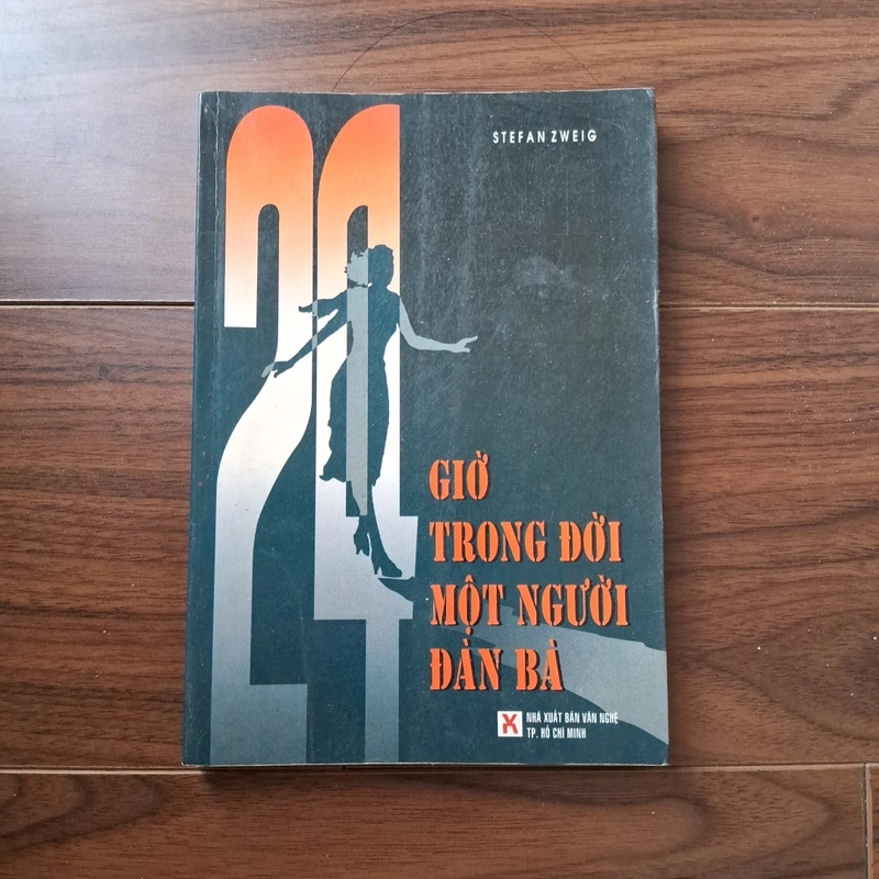 24 giờ trong đời một người đàn bà 506086
