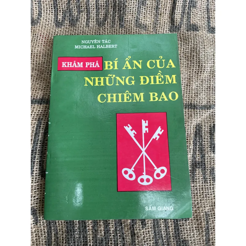 Nắng và bí ẩn của những điểm chiêm bao 1017676