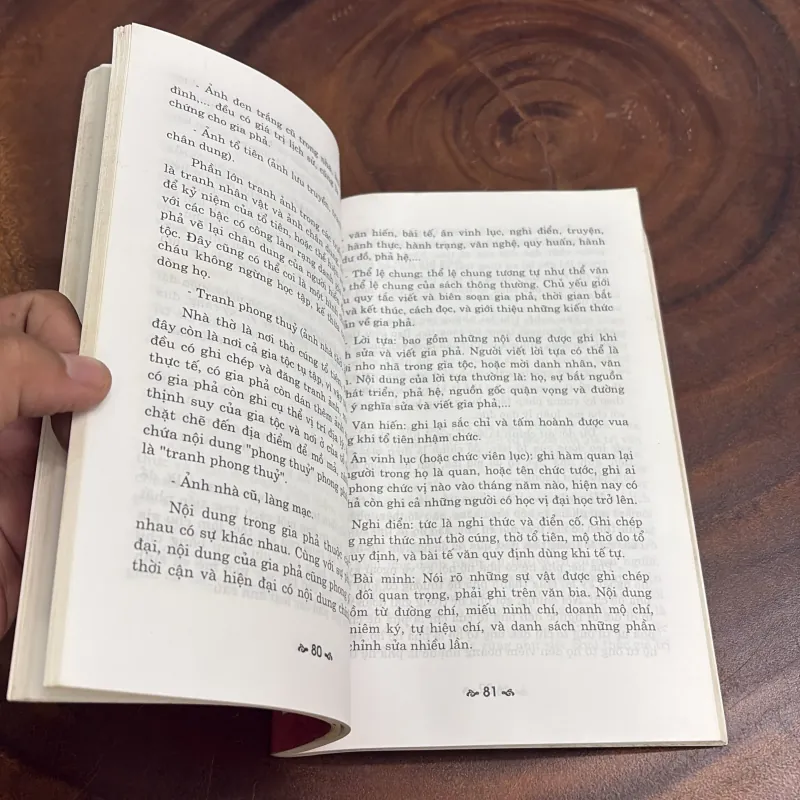 II Văn Hoá Việt: Văn Hoá Dòng Họ - Vân Hạnh - 2009 1022424