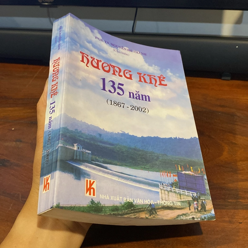 HƯƠNG KHÊ 13 NĂM (1867-2002) 472695