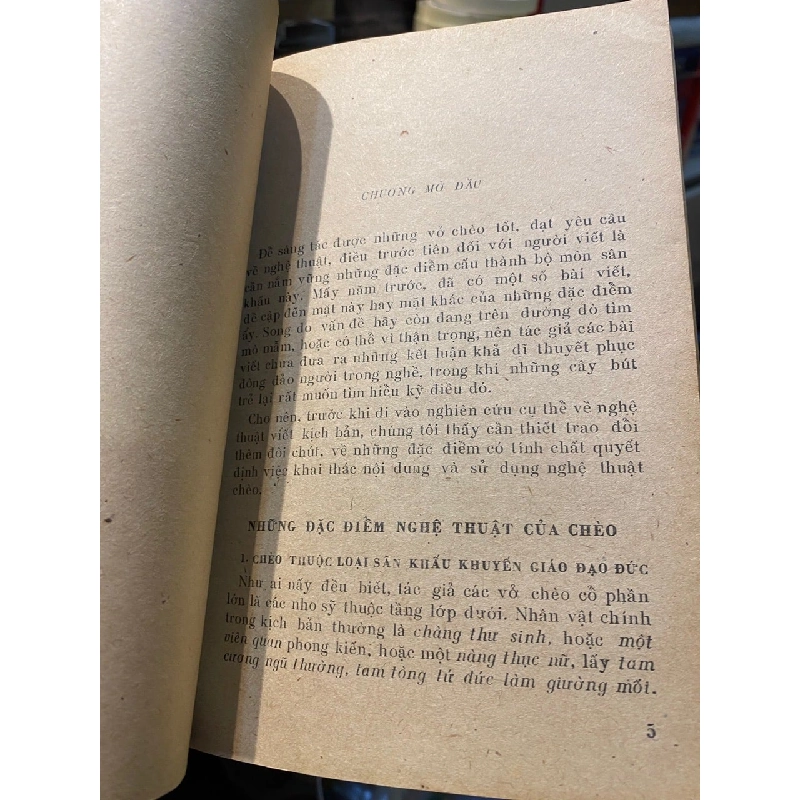 Cách viết một vở chèo - Trần Việt Ngữ 756062