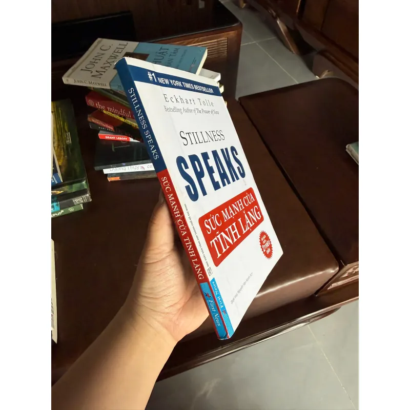 SỨC MẠNH CỦA TĨNH LẶNG (STILLNESS SPEAKS) – ECKHART TOLLE | K3 1010965