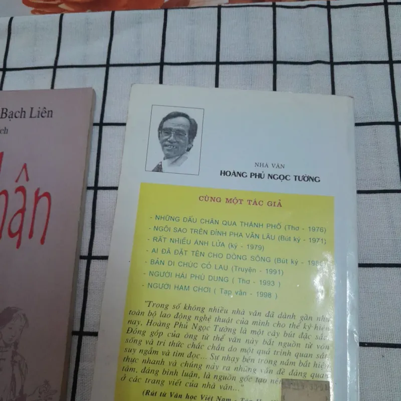 3 quyển 3 nhà văn Việt - Thái Nguyễn Bạch Liên, Hoàng Phủ Ngọc Tường và Nguyễn Nhật Ánh. 573642