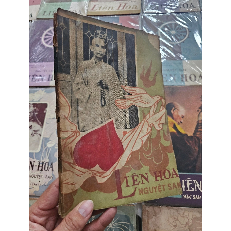Tạp chí Liên Hoa Nguyện San xưa trước 1975 501344