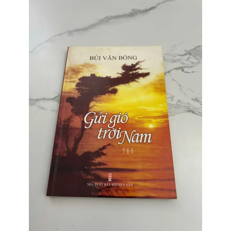 Gửi gió trời Nam (Thơ) Tùng Bách 602231