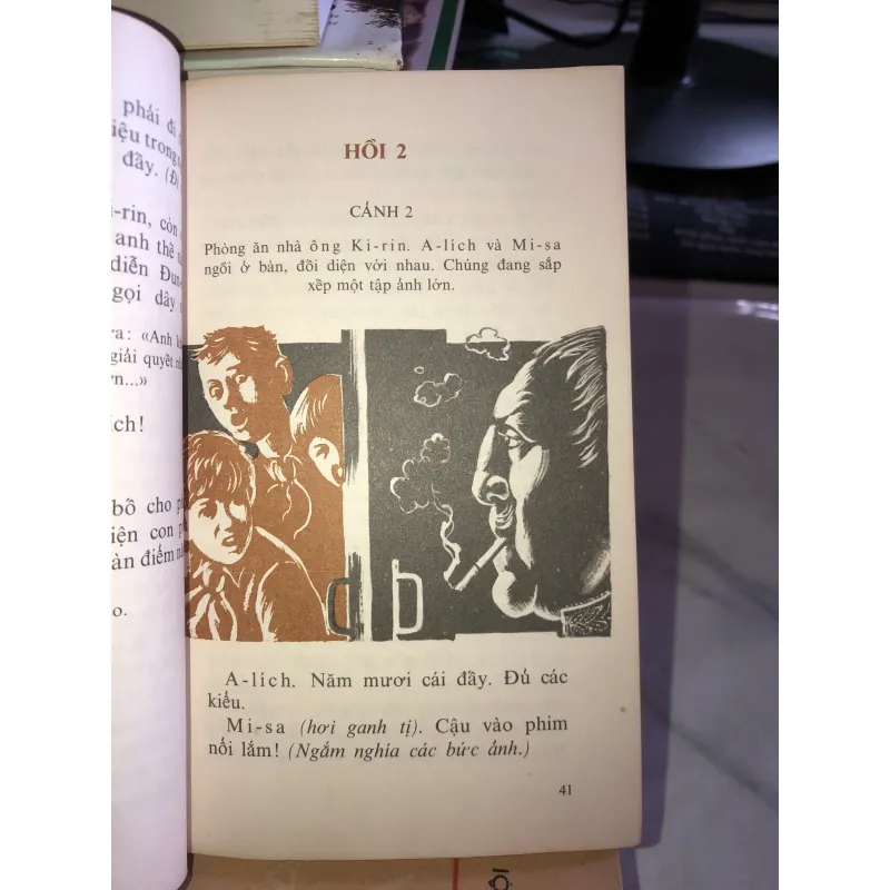 Vai người khác đóng - Xéc-gây Mi-khan-cốp 1005697