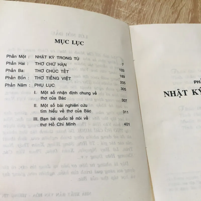 THƠ HỒ CHÍ MINH - Thơ Nhật ký trong Tù, Thơ Chữ Hán, thơ Chúc Tết, thơ Tiếng Việt  1030000