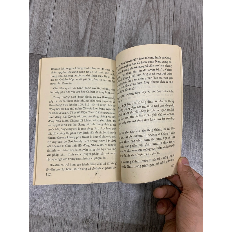 Tổng thống bị kết tội. 999 473630