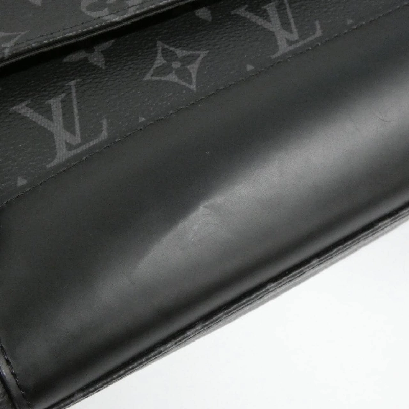 Túi xách vai Louis Vuitton Monogram Eclipse Messenger Voyage PM M40511 - Hàng hiệu Chính hãng 776482