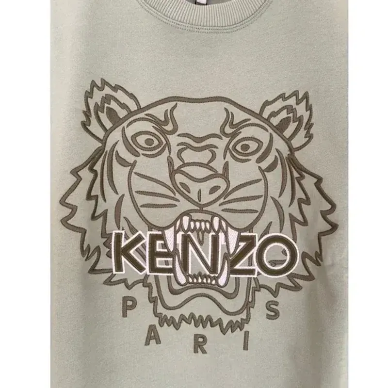 Áo tay dài Kenzo màu xanh thêu đầu hổ 729289