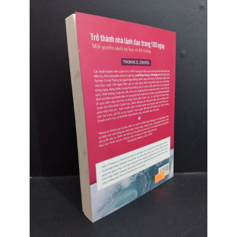 Trở thành nhà lãnh đạo trong 100 ngày mới 80% bẩn bìa, ố nhẹ, có mộc đỏ, dán note 2014 HCM1712 Thomas D. Zweifel KỸ NĂNG 917748