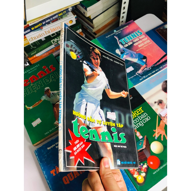 HƯỚNG DẪN TỰ LUYỆN TẬP TENNIS 552585