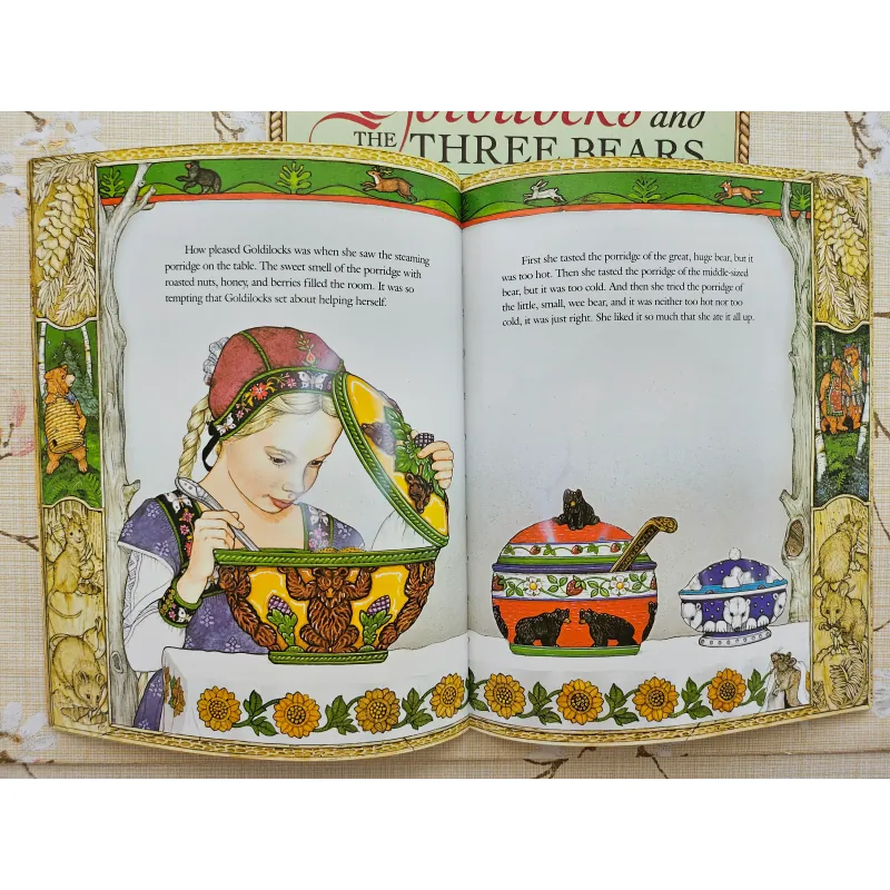 Goldilocks and the Three Bears - Jan Brett - Like New 95% 993490