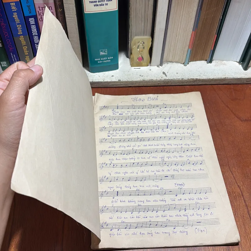 [Chép Một Trang] - II Sưu Tầm: Vở Chép Nhạc 926876