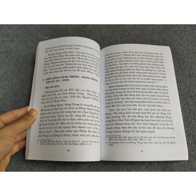 NHÌN RA BIỂN KHƠI 694833