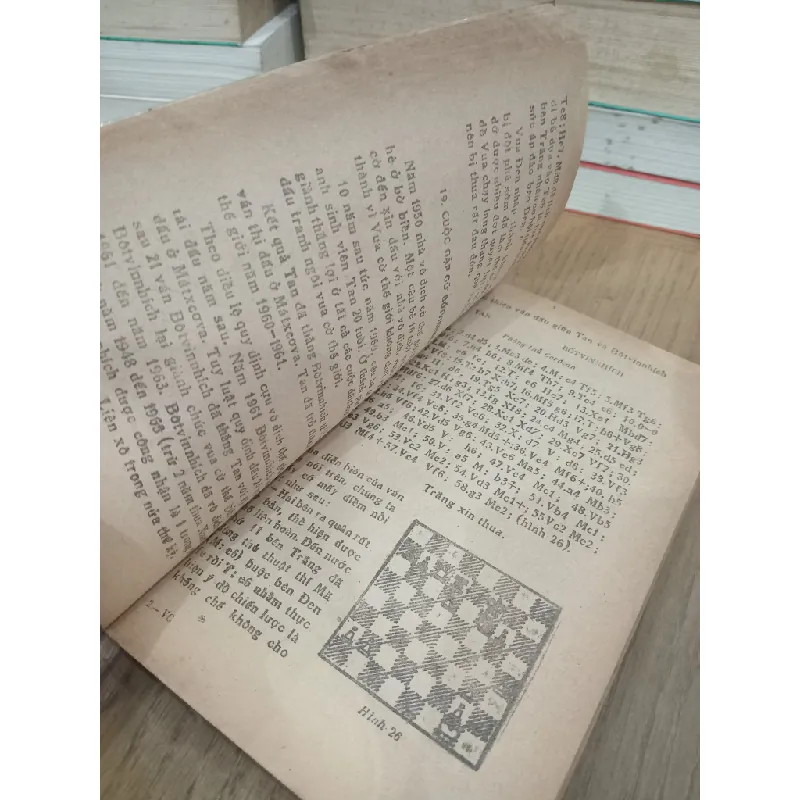 Những ván cờ hay (cờ quốc tế) - Nguyễn Văn Giảng, Lê Uy Vệ, Đặng Tất Thắng 721095