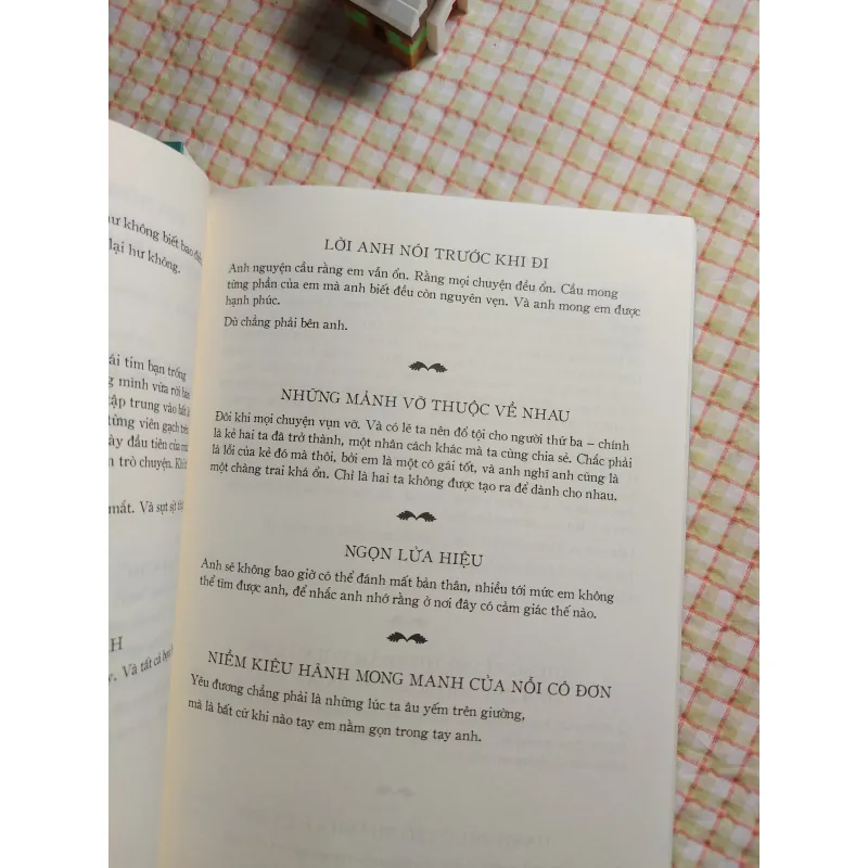 2 CUỐN - KHI NỖI BUỒN HÓA BIỂN KHƠI & LÀ YÊU THƯƠNG, HI VỌNG HAY LỤI TÀN - LAIN S. THOMAS 779151