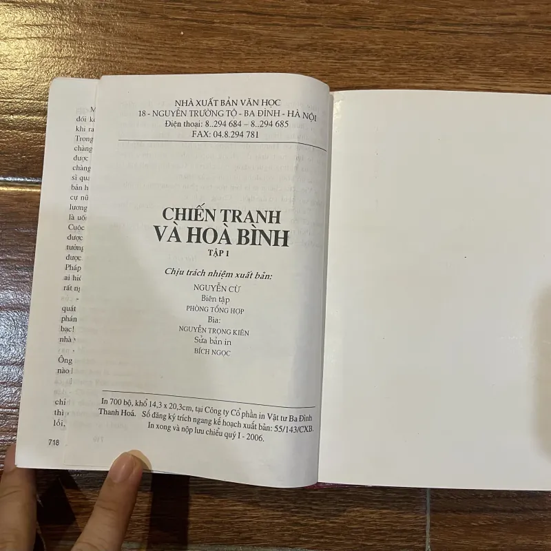 Chiến Tranh và Hoà Bình tập 1 (k3) 974689