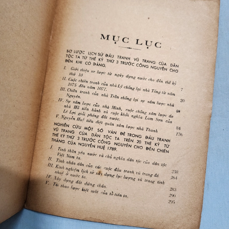 Tổ tiên ta đánh giặc | tài liệu nghiên cứu | 1975 478740