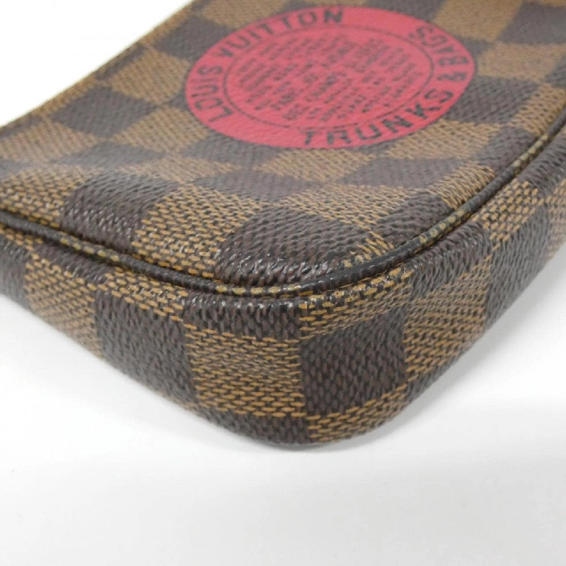 Túi đeo chéo mini Louis Vuitton Damier (T&B) Pochette Accessoires N58011 - Hàng hiệu Chính hãng 769005