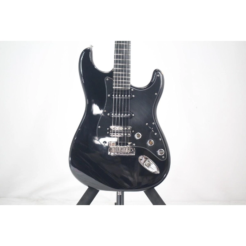 ＦＥＮＤＥＲ ＦＳＲ ＮＯＮＥ ＭＯＲＥ ＢＬＡＣＫ ＳＴＲＡＴ - Hàng hiệu Authentic 884446