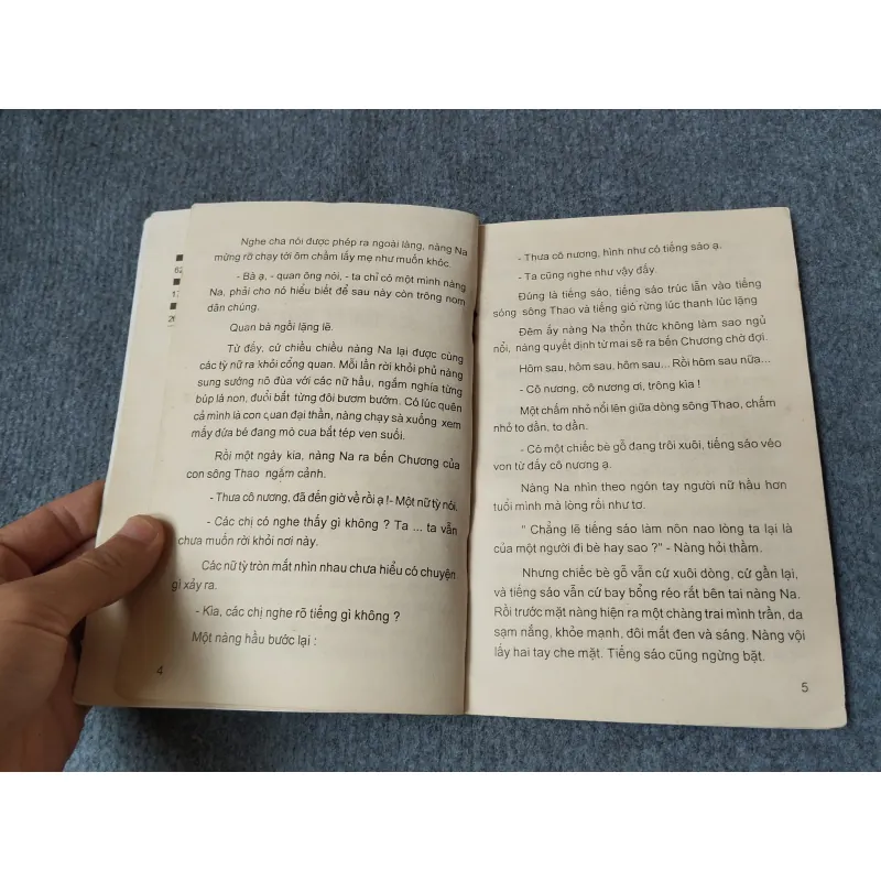 CON TRAI BÀ CHÚA NẢ 720693