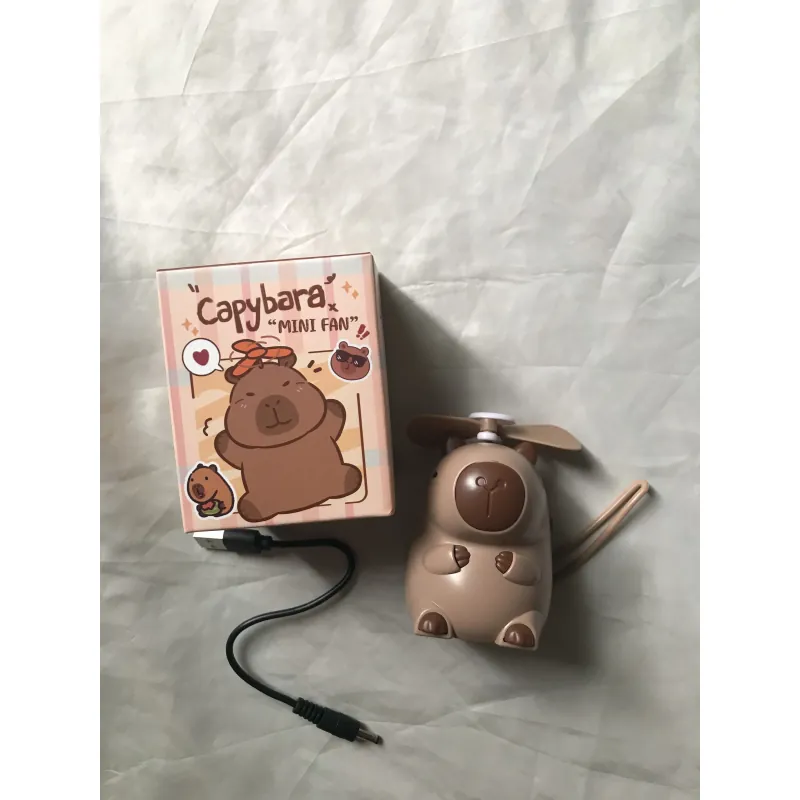 Quạt mini Capybara full hộp & Cắt móng tay Capybara 1037695
