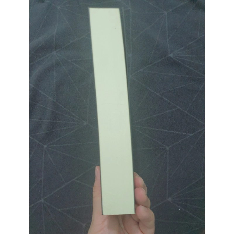 "Rễ trời" (new) - Romain Gary 530977