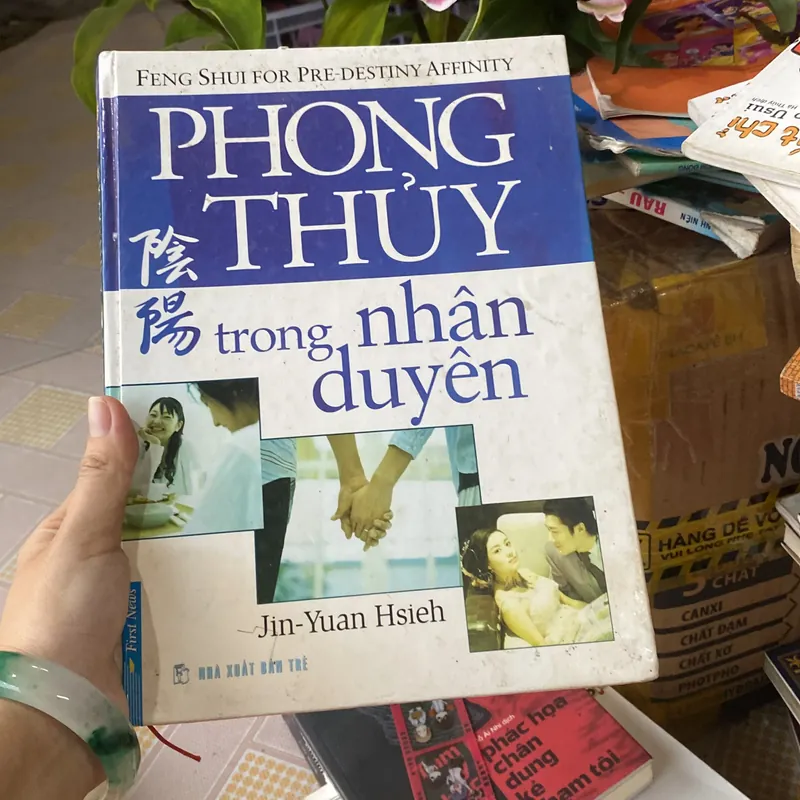Phong thủy trong nhân duyên bìa cứng  736318