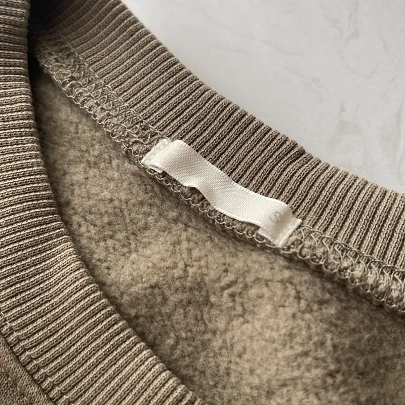 Crop sweater Gu - Áo crop Gu Xanh rêu 1005427