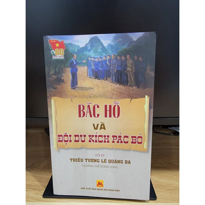 Bác Hồ với đội du kích Pac Bó 546595