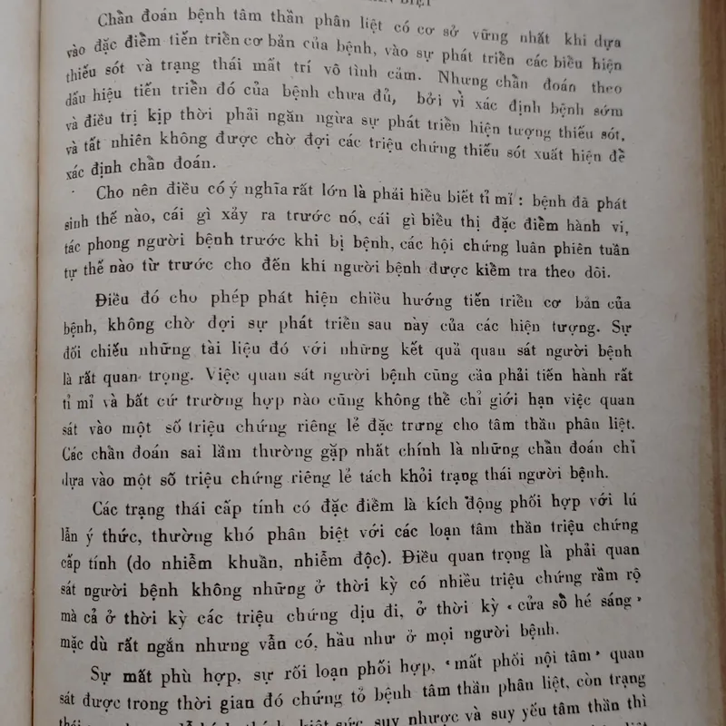 TÂM THẦN HỌC  625388