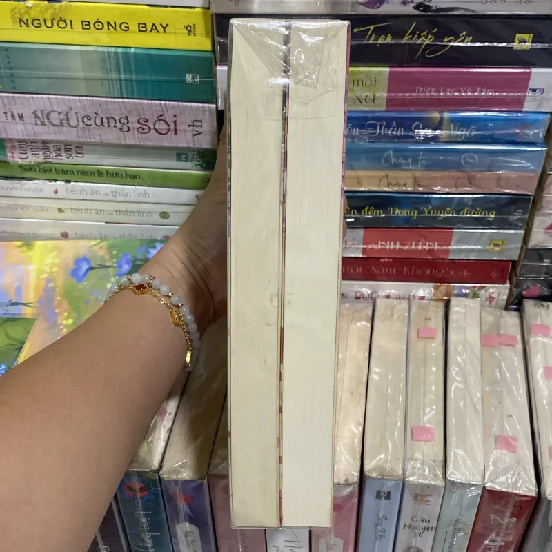 Trăm năm gắn bó, một lời hẹn ướ  1006797