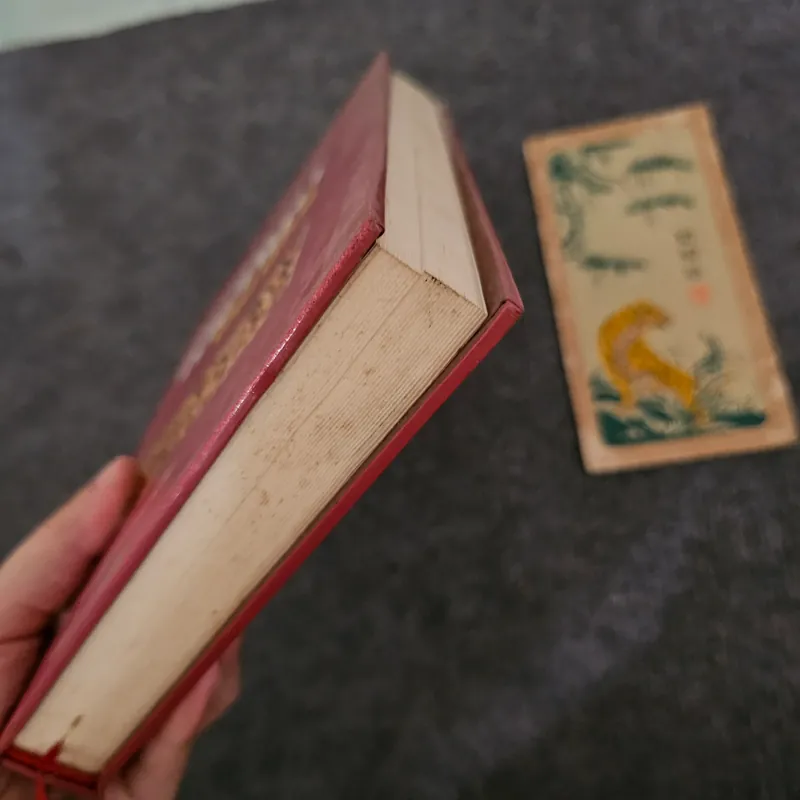 Từ điển tục ngữ thế giới 736843