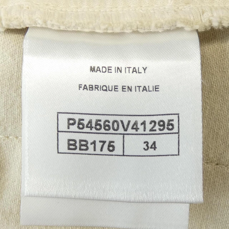 Chanel CHANEL P54560V41295 16B Quần ngắn 647936