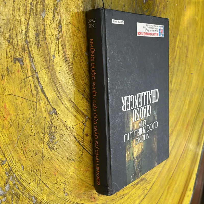 NHỮNG CUỘC PHIÊU LƯU CỦA GIÁO SƯ CHALLENGER- CONAN DOYLE TOÀN TẬP 673755