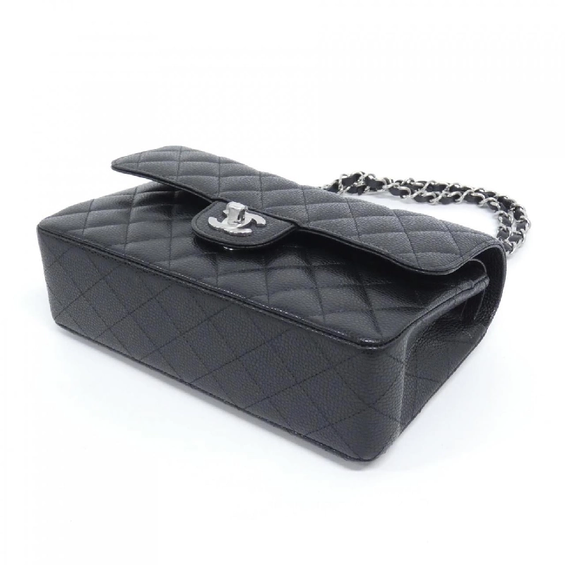 Túi xách chéo Chanel 1113 610581