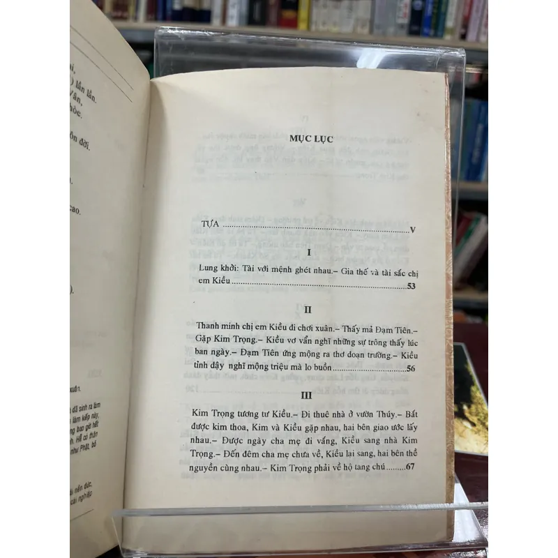 TRUYỆN THUÝ KIỀU- NGUYỄN DU 713164