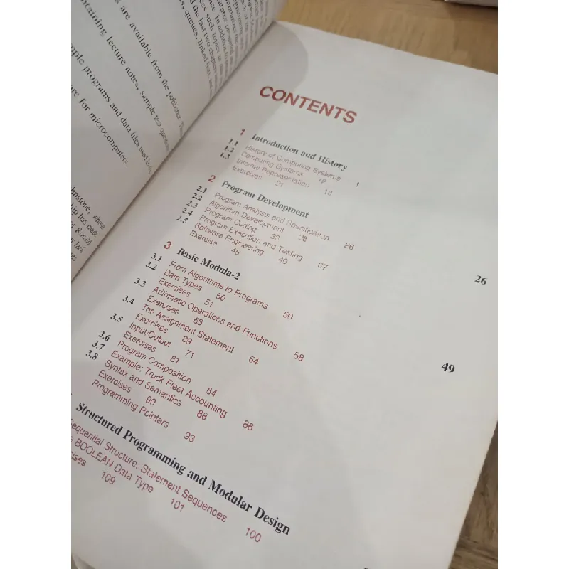 Programming and Problem solving in Modula-2 - S. Leestma, L. Nyhoff 605798