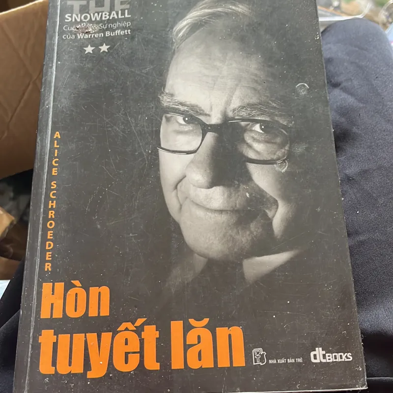 Hòn tuyết lăn 1020922