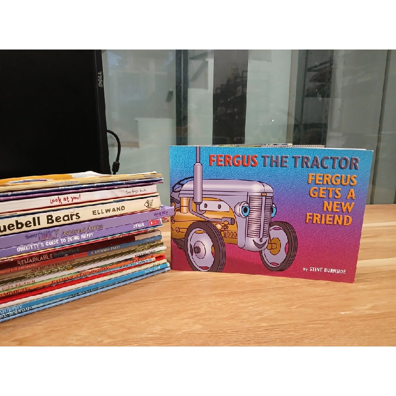Fergus the Tractor: Fergus Gets a New Friend - Steve Burnside 543931