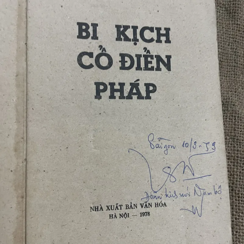 Bi kịch cổ điển Pháp - gần 600 trang  714670
